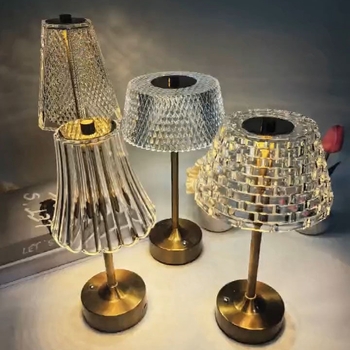 LED stalo lempa su metaliniu pagrindu, I formos kristalų dizainas, akrilinis gaubtas, įtampa ≤36V