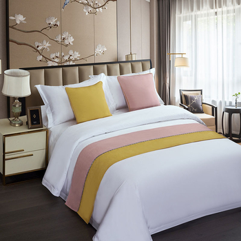 Крайна покривка за легло – модерна простота; мотиви растения; хотелски стил; възможност за лого; Материал: Друг