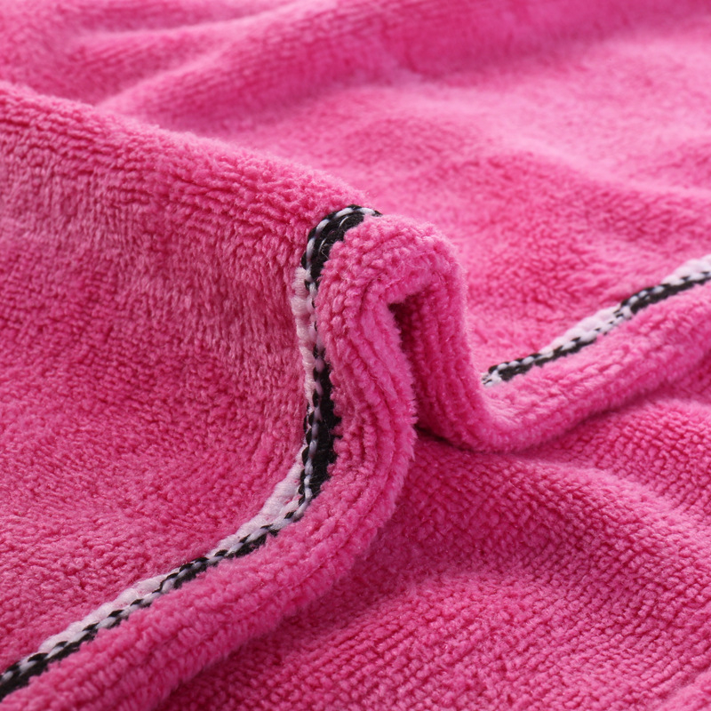 Sausa matu cepure no smalkām šķiedrām, absorbējoša un sabiezināta, 60s diegs, svars 50-79 g