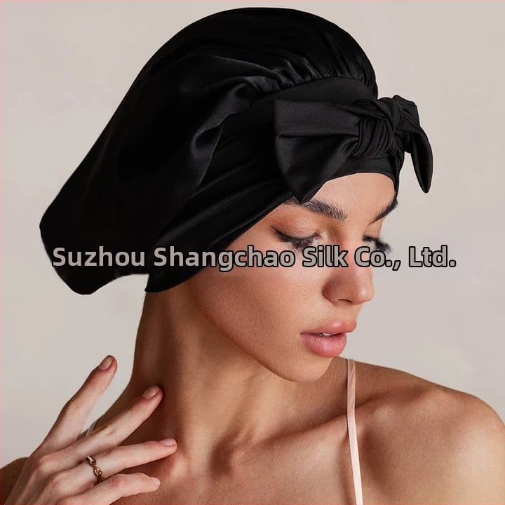 Zīda nakts cepure ar elastīgu jostu matu žāvēšanai — ķermenis 100% zīds, elastīgā poliester lenta, svars 50–79 g, produkta kods Silk stretch cap