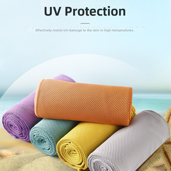 Sporttörölköző edzőterembe és kültéri használatra, mikroszálas, gyorsan száradó, izzadság felszívása (Anyag: mikroszálas; Izzadság felszívása: 5–10 s; Tömeg: 50 g; Szövés: Plain weave)