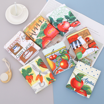 Poliészter mikroszálas konyhai törlőkendő szublimációs nyomtatással, 50 g, nedvességfelvétel 16-20 s, logó nyomtatva, testreszabható