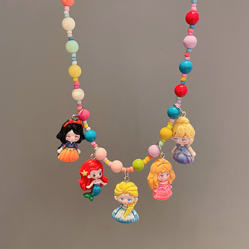 Kulomi princeza ogrlica — ručno izrađena, plastika/smola, karikaturalni privjesak, dječji nakit, oblik karikature, produžni lanac ispod 10 cm