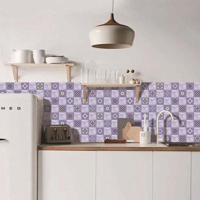 PVC dekorativne naljepnice za zid; vodootporne, otporne na vlagu i masnoću; geometrijski/abstraktni uzorak; 5+ komada; pogodno za kuhinju, kupaonicu i restoran; moderan minimalistički stil