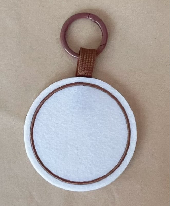 Filca apaļš atslēgu piekariņš bērniem, pavasaris 2024