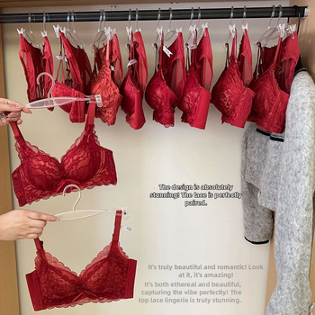 Bezvadu push-up krūšturis ar 3/4 kausu, mežģīņu apdare, neilona audums (formas krūšu kauss: augšdaļa plāna, apakšdaļa bieza)