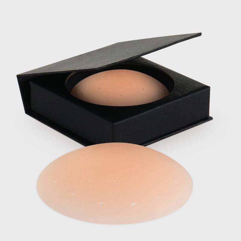 Silikona krūšu plāksteris – nemanāms, elpojošs un neredzams; ultra plāns, perforēts