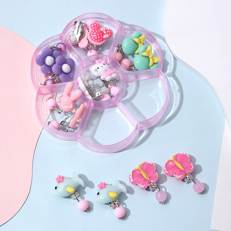 Klipu auskari bērniem ar ziedu rakstu, plastmasa/sveķi, Princeses sērija, vecums virs 10 gadiem, pielāgošana pieejama.