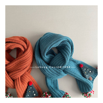 Bērnu šalle ar pūciņiem, ribotā adījumā, korejiešu stila iedvesa, kokvilna, warp-knit monokromāds raksts, saglabā siltumu rudenī un ziemā