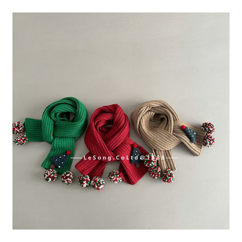 Bērnu šalle ar pūciņiem, ribotā adījumā, korejiešu stila iedvesa, kokvilna, warp-knit monokromāds raksts, saglabā siltumu rudenī un ziemā