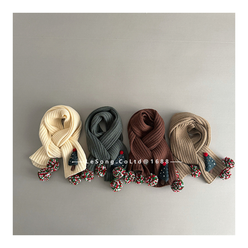 Bērnu šalle ar pūciņiem, ribotā adījumā, korejiešu stila iedvesa, kokvilna, warp-knit monokromāds raksts, saglabā siltumu rudenī un ziemā