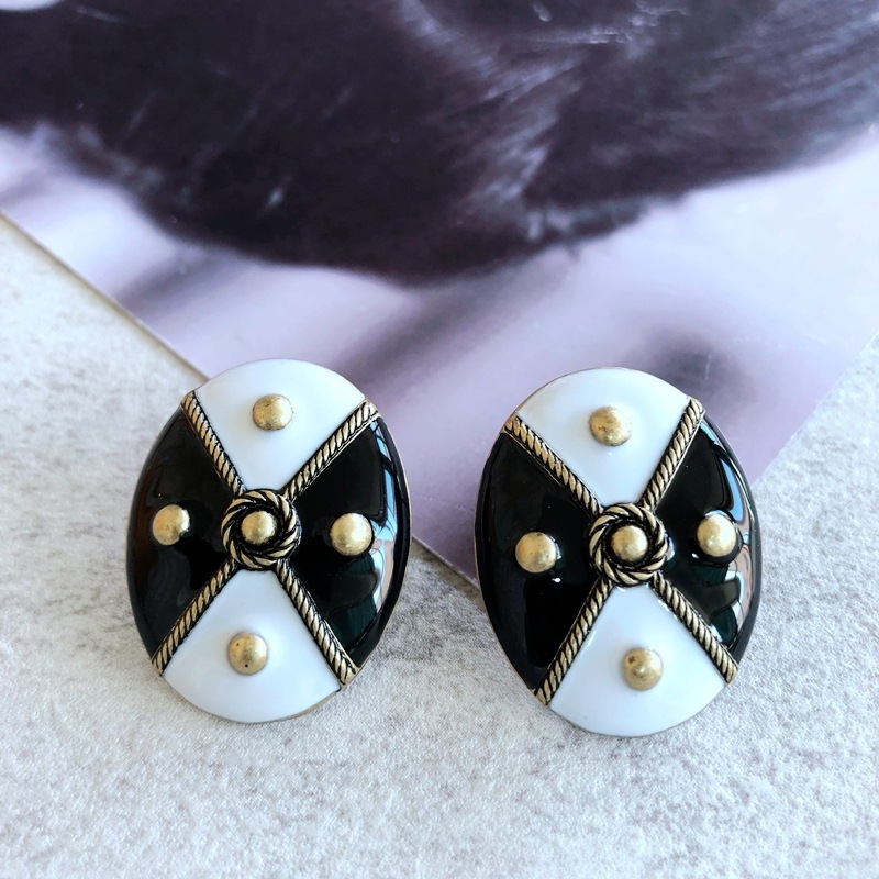 Naušnice od srebra 925 s emajlom, geometrijski cvjetni uzorak s mrežastim prugama, Drop glaze serija, model B71