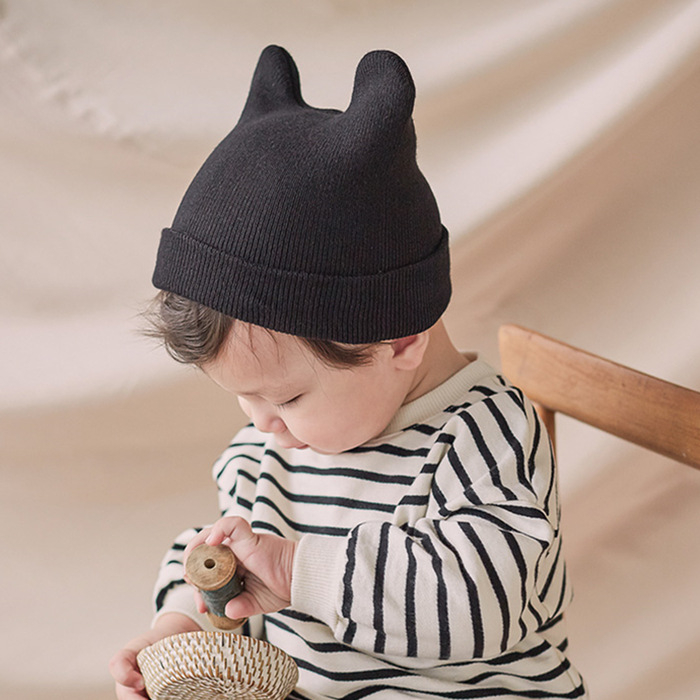 Zimska pletena kapa za djecu s malim ušima, kupolasti vrh, pulover stil, vunena.