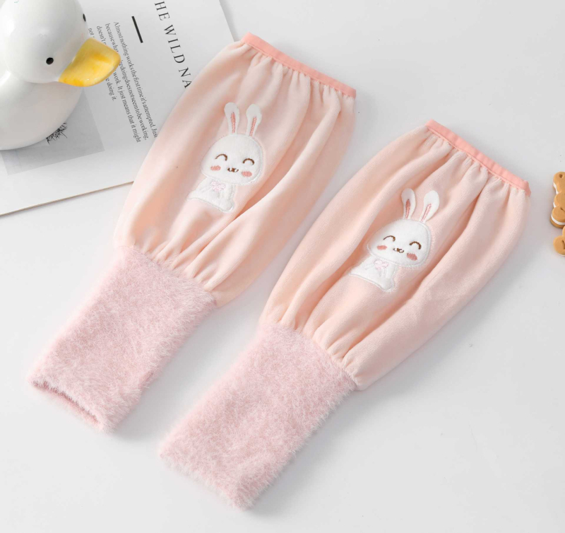 Bērnu rakstāmroku sargi rudens–ziemas sezonai, pret netīrumiem, siltas, karikatūru stilā