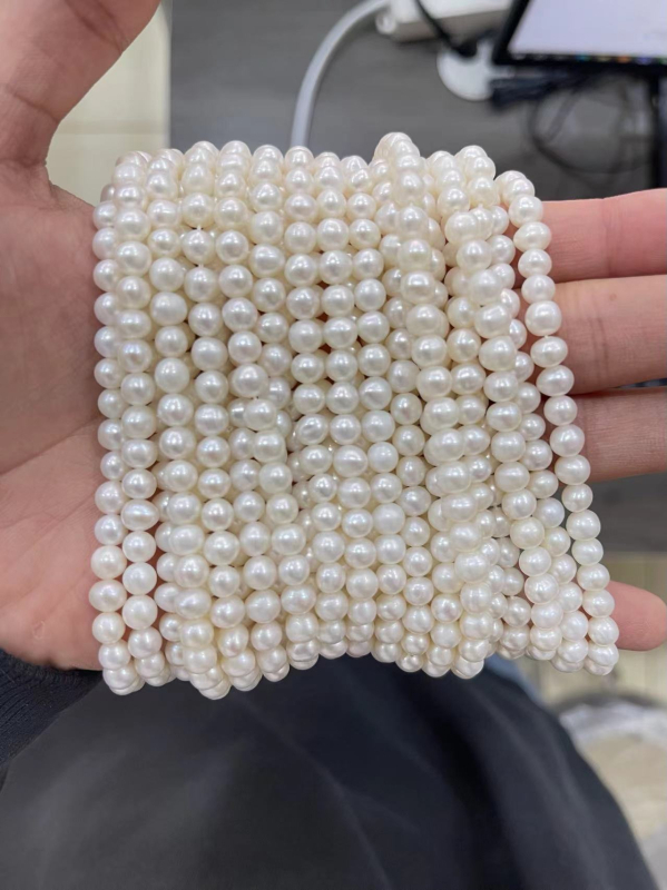 Голи перли за бижута | многоразмерни кръгли мъниста, бял цвят (Диаметри 3–12 мм; Цвят: Бял; Вид: пресноводни перли)
