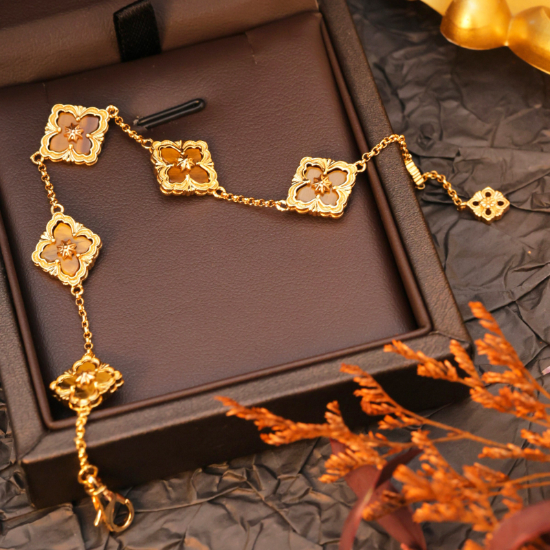 Női karkötő, koreai stílusú virág-levél-rombusz dizájn, réz, elektroplatálás