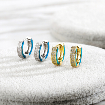 Naušnice s geometrijskim dizajnom, od bakra, unisex, proljeće 2023