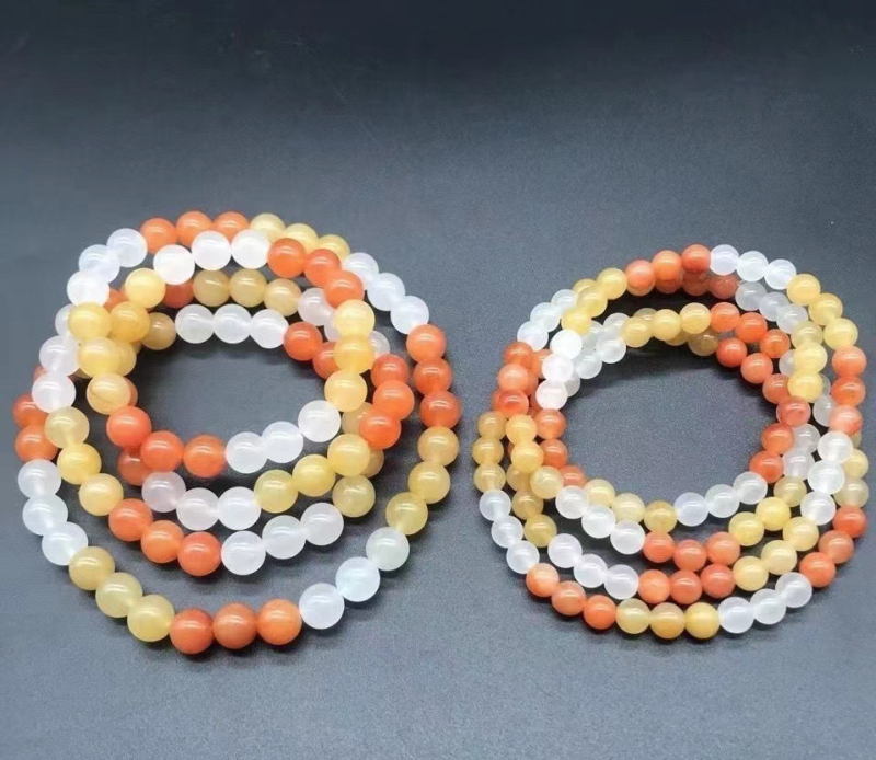 Natūralus jade apyrankė su apvaliais karoliukais, 108 karoliukų