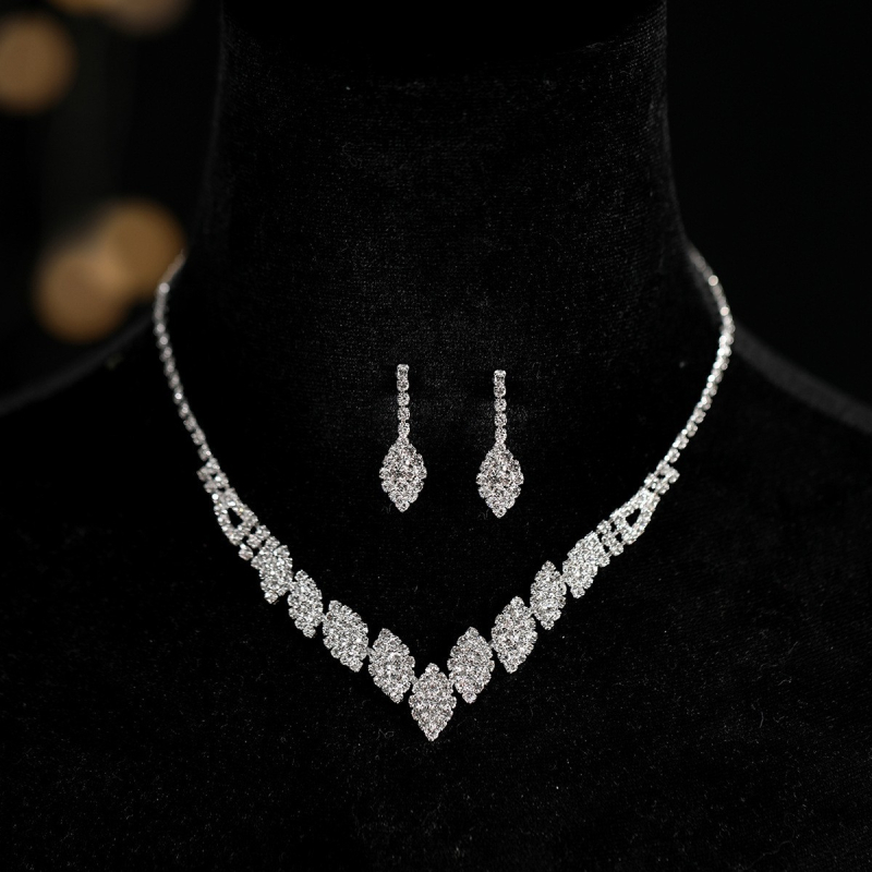 Set nakita za nevjestu: naušnice i ogrlica od Rhinestone s Diamond završetkom; uzorak Love/Water Drops/Bell; lanac: regular chain; materijal privjeska Rhinestone