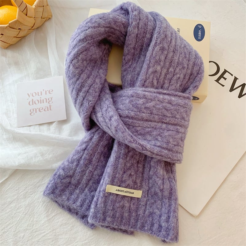 Šal od vunene smjese s kabelastom pletenom – zima 2025