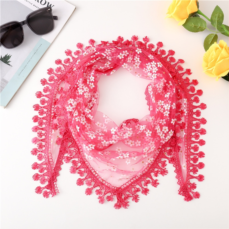 Swiftone triātrā šalle no velūra ar ziedu krokē mežģīni, visu sezonu siltums