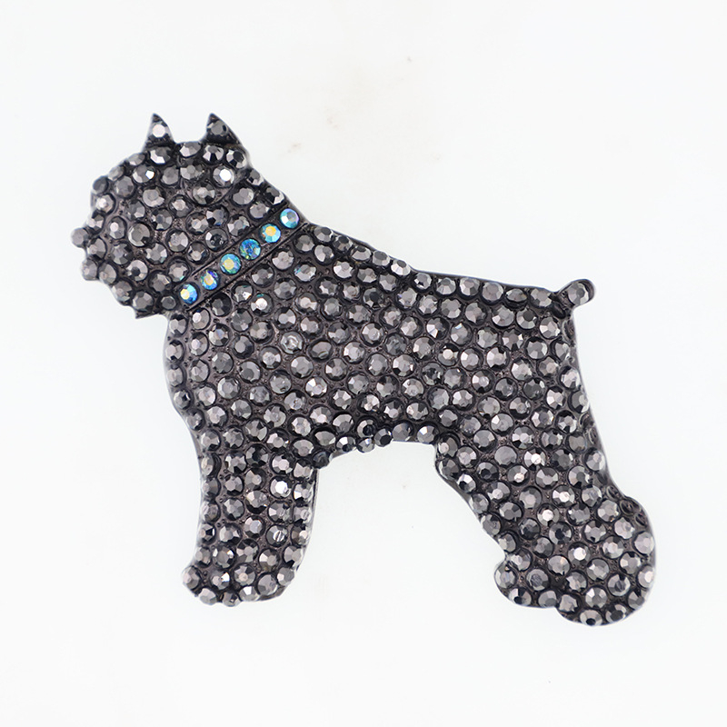 Aksesoari • Broš • Cvjetnog oblika • Dekorativno • Literarno retro stil