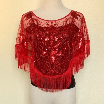 Kapucnis hálókendő geometriai hímzéssel — poliészter, kézi horgolásos szövés, díszítés