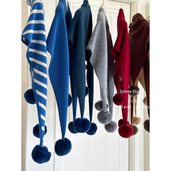 Триъгълен вълнен шал - 100% вълна, плетен, затопля през зимата