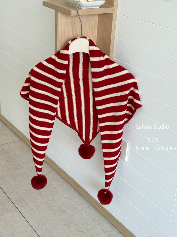 Триъгълен вълнен шал - 100% вълна, плетен, затопля през зимата