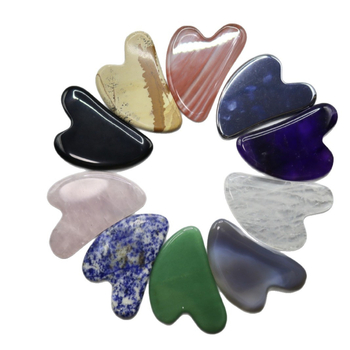 Jade masažo plokštelė su V formos pirštu veidui ir kūnui – poliruota natūralus nefritas, netaisyklingos formos, 99,9% grynumas