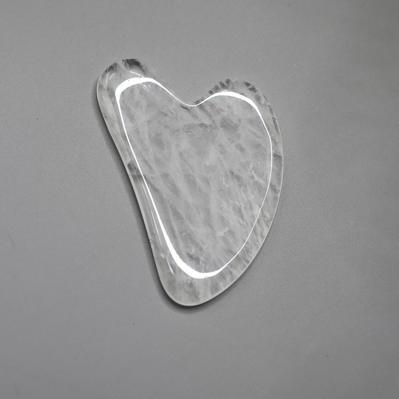 Jade masažo plokštelė su V formos pirštu veidui ir kūnui – poliruota natūralus nefritas, netaisyklingos formos, 99,9% grynumas