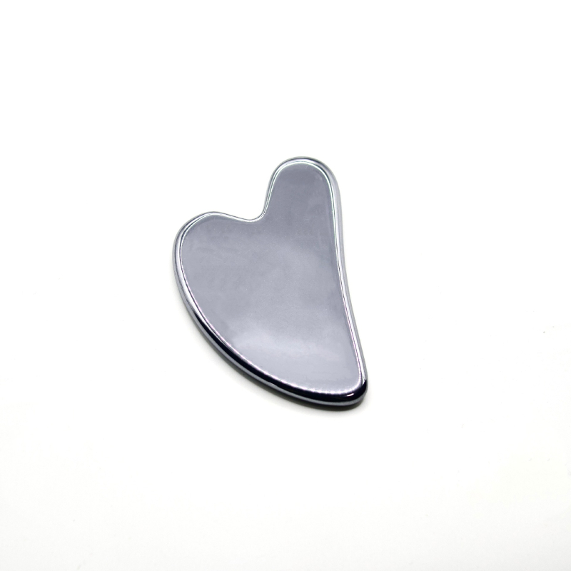 Jade masažo plokštelė su V formos pirštu veidui ir kūnui – poliruota natūralus nefritas, netaisyklingos formos, 99,9% grynumas