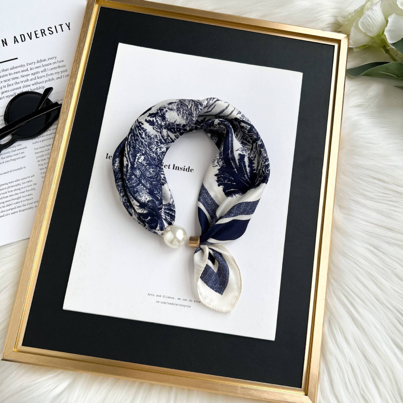 Négyzet alakú poliészter sál, sík szövés, eredeti dizájn, nyomtatás, tavaszi 2025 megjelenés