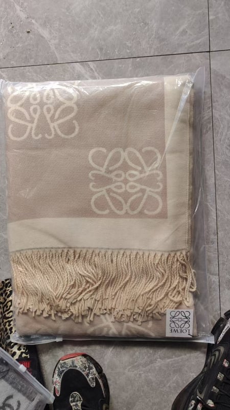 Kašmiiri šall ruuduline muster, warp kudum, jacquard tööd, talvine soojus