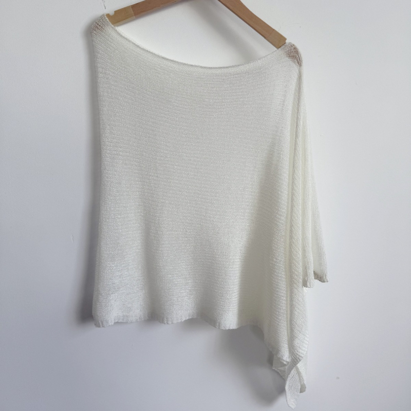 Top od otvorenog pletenog šala s cape stilom, američki stil široke kroje, svestrano nošenje (Poliester; warp pletenje; širina 40 cm; jednobojan; višefunkcionalan)