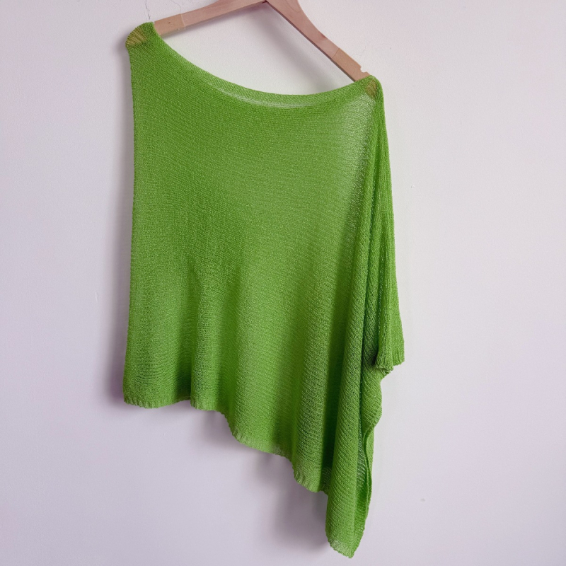 Top od otvorenog pletenog šala s cape stilom, američki stil široke kroje, svestrano nošenje (Poliester; warp pletenje; širina 40 cm; jednobojan; višefunkcionalan)