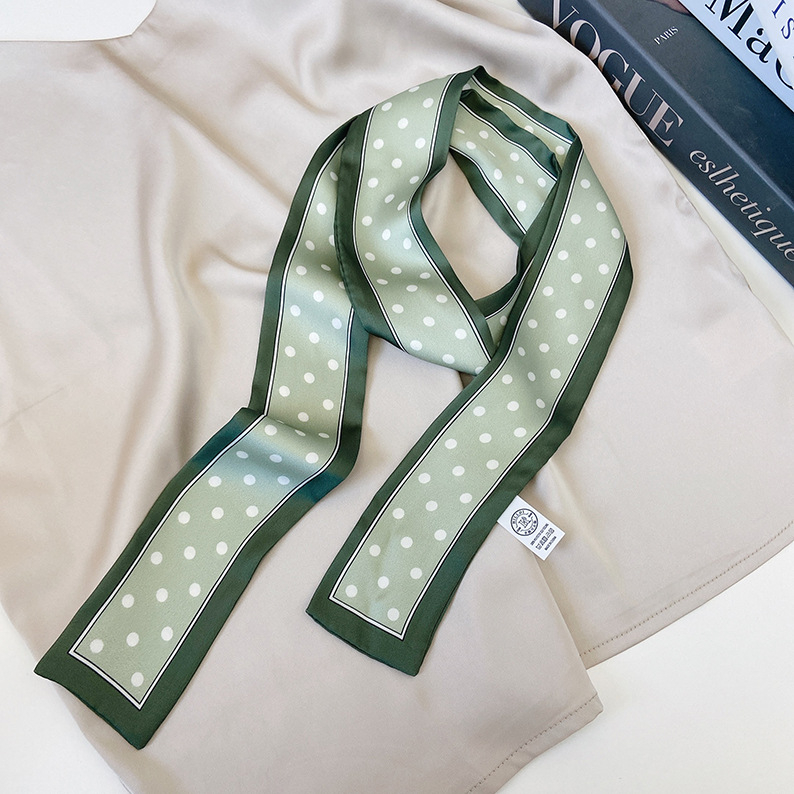 Сатенен шал с точки, тънък лентов стил, ширина 5,5 см, 100% плат, средна дължина