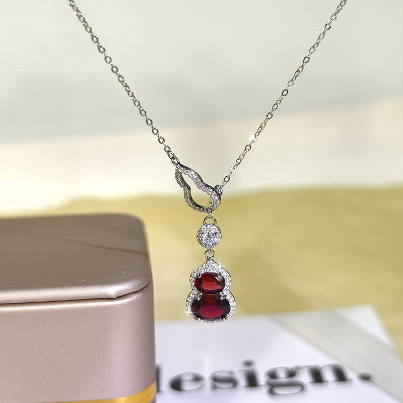 Set nakita od srebra 925 s privjeskom u obliku tikve, granat, topaz i peridot – višeslojna križna lančić