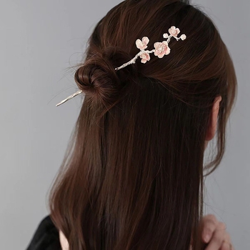 Palota-stílusú hajtű, ötvözet, szilva virág forma, téli 2023 kiadás