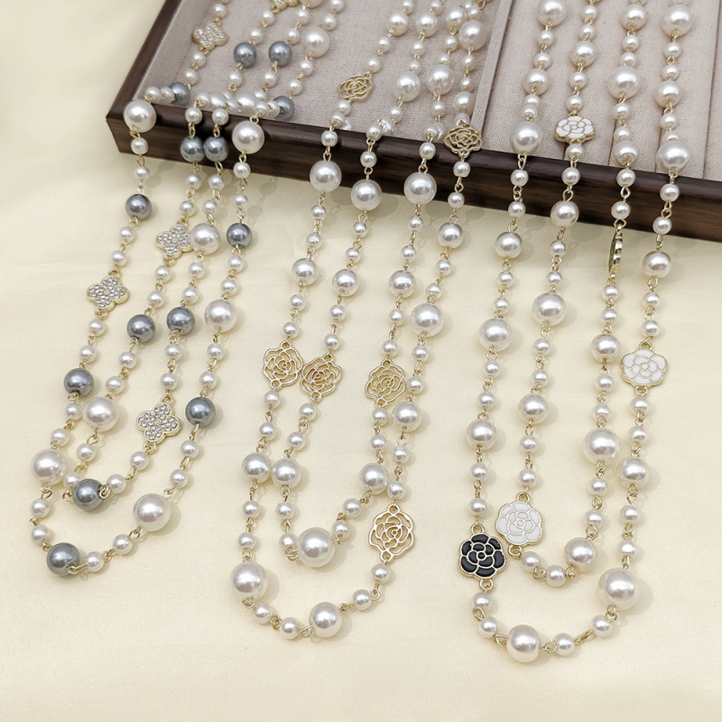 Cinkötvözet nyaklánc elektroplattált felülettel, 80 g, őszi 2025, nőknek