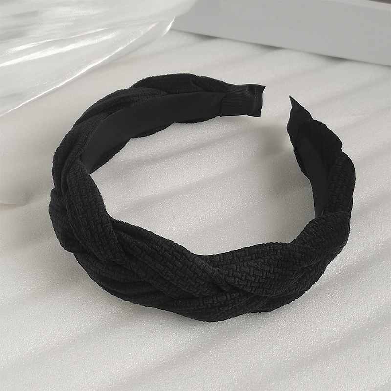 Moters galvos juosta — plisuotas audinys, rankų darbas, platus kraštas, lengvas prabangos stilius, vasara 2024