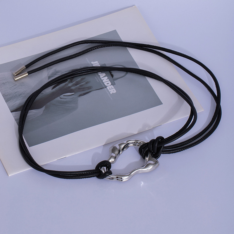 Curea de talie pentru femei cu nod din șnur de piele și cataramă din aliaj, închidere cu șiret, lățime subțire (<2 cm), electroplacare