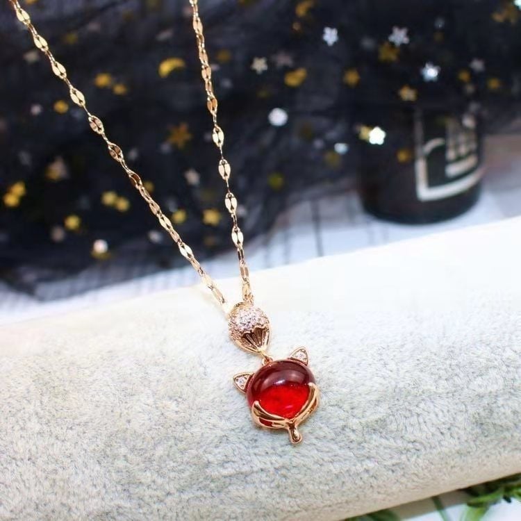 Висулка с лисица, ръчна изработка, природен стил, материал: друг, пролет 2025