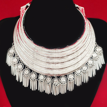 Vėrinys, Miao etninio stiliaus, geometrijškas cinko lydinio pakabukas, daugiasluoksnė susukta grandinė, moterims