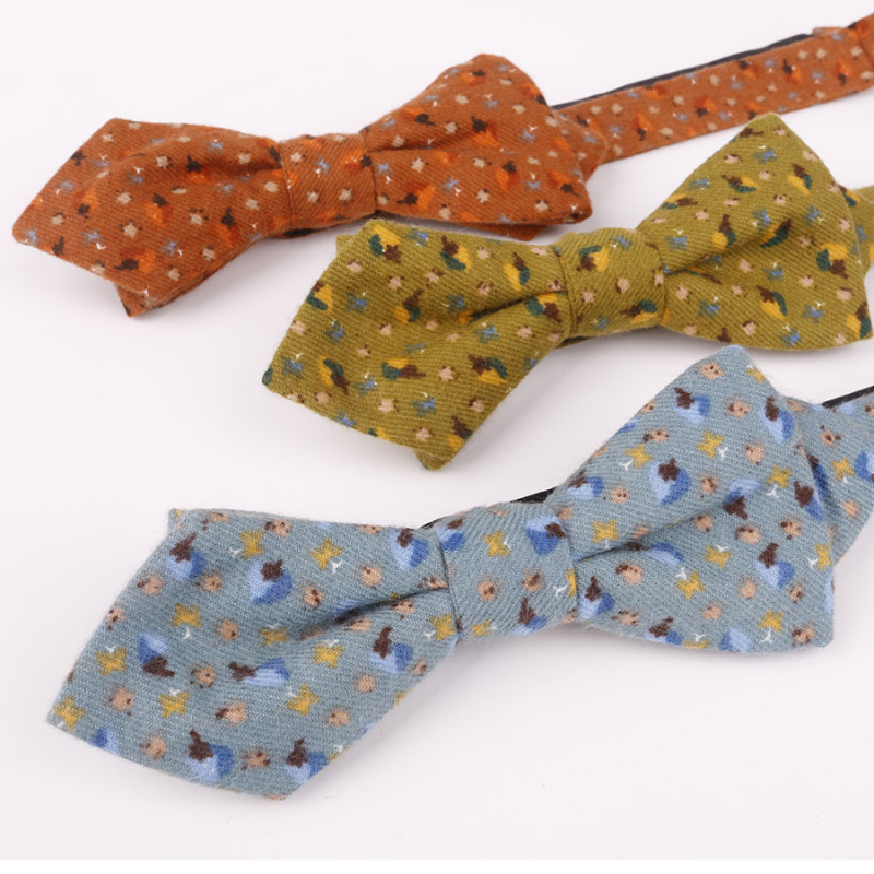 Mašna leptir s floralnim printom, poliester, jacquard tkanina, podstava od acetata, unisex