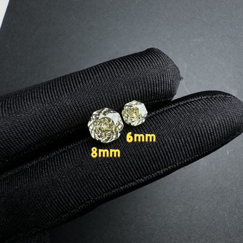 G23 titániumötvözetű geometriai formájú fülbevaló cirkón díszítéssel, titan fülpálcával