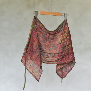 Jednodelna pregača s digitalnim otiskom na tkanini, pravokutni oblik, serija Mala pregača, ženski stil književnost i umjetnost