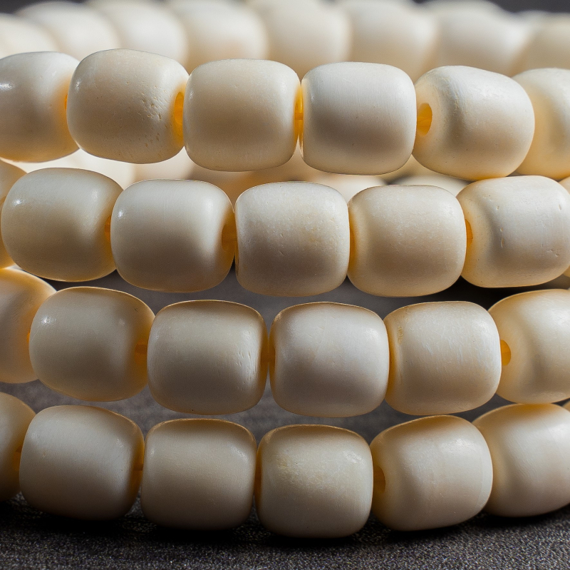 Tevecsont gyöngyökből készült karkötő, etnikus stílusú, uniszex, geometriai gravírozás, 108 gyöngy