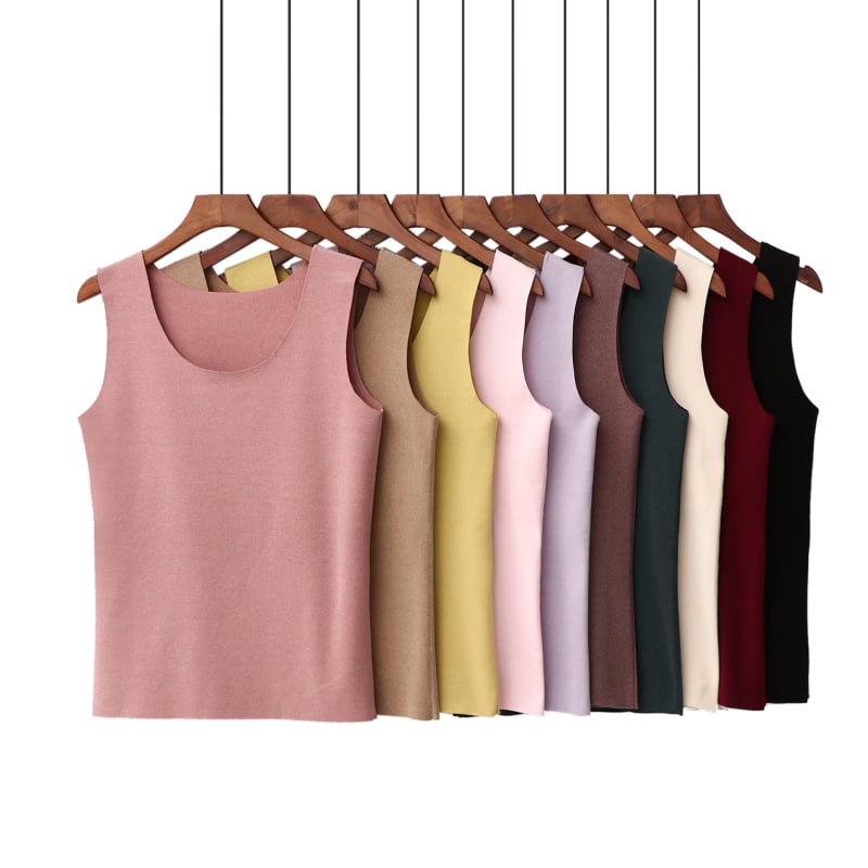 Bešuvju sievietes bāzes slānis ar flisa odere – slaigs piegriezums, De Velvet audums, 80–90% akrils, rudens–ziemas 2025