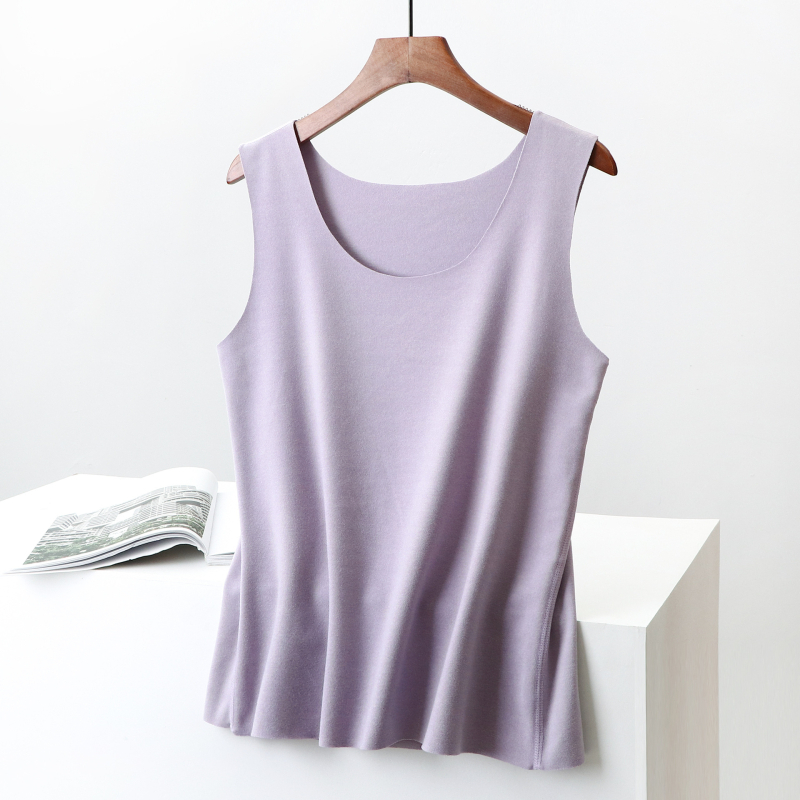 Bešuvju sievietes bāzes slānis ar flisa odere – slaigs piegriezums, De Velvet audums, 80–90% akrils, rudens–ziemas 2025